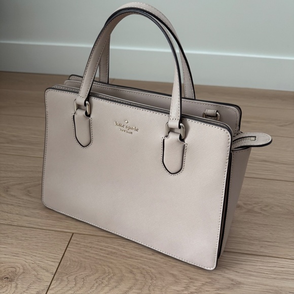 Kate Spade Bag - Picture 2 of 5